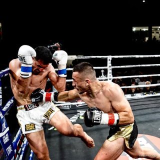 Clin Petrișor și-a aprat centura ISKA la kickboxing