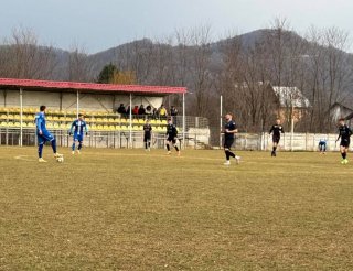 Chindia a trecut de Pucioasa cu 2-1